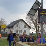 Aufstellen der Geschwindigkeitsanzeige